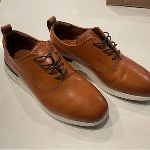 Wolf & Shepherd Crossover Longwing size 8.5 NEW